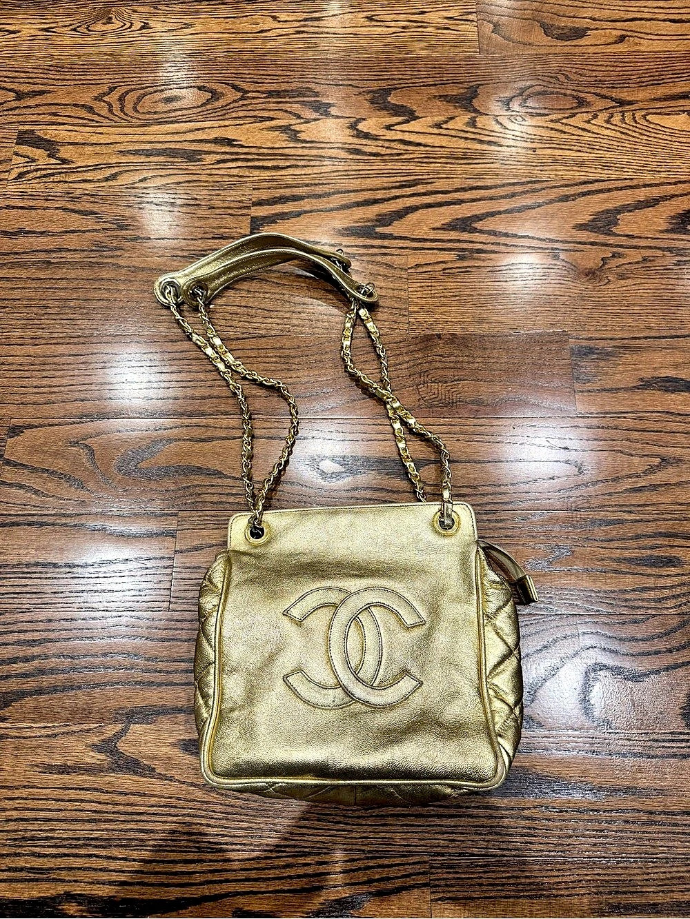 Chanel Gold Chain Shoulder Bag